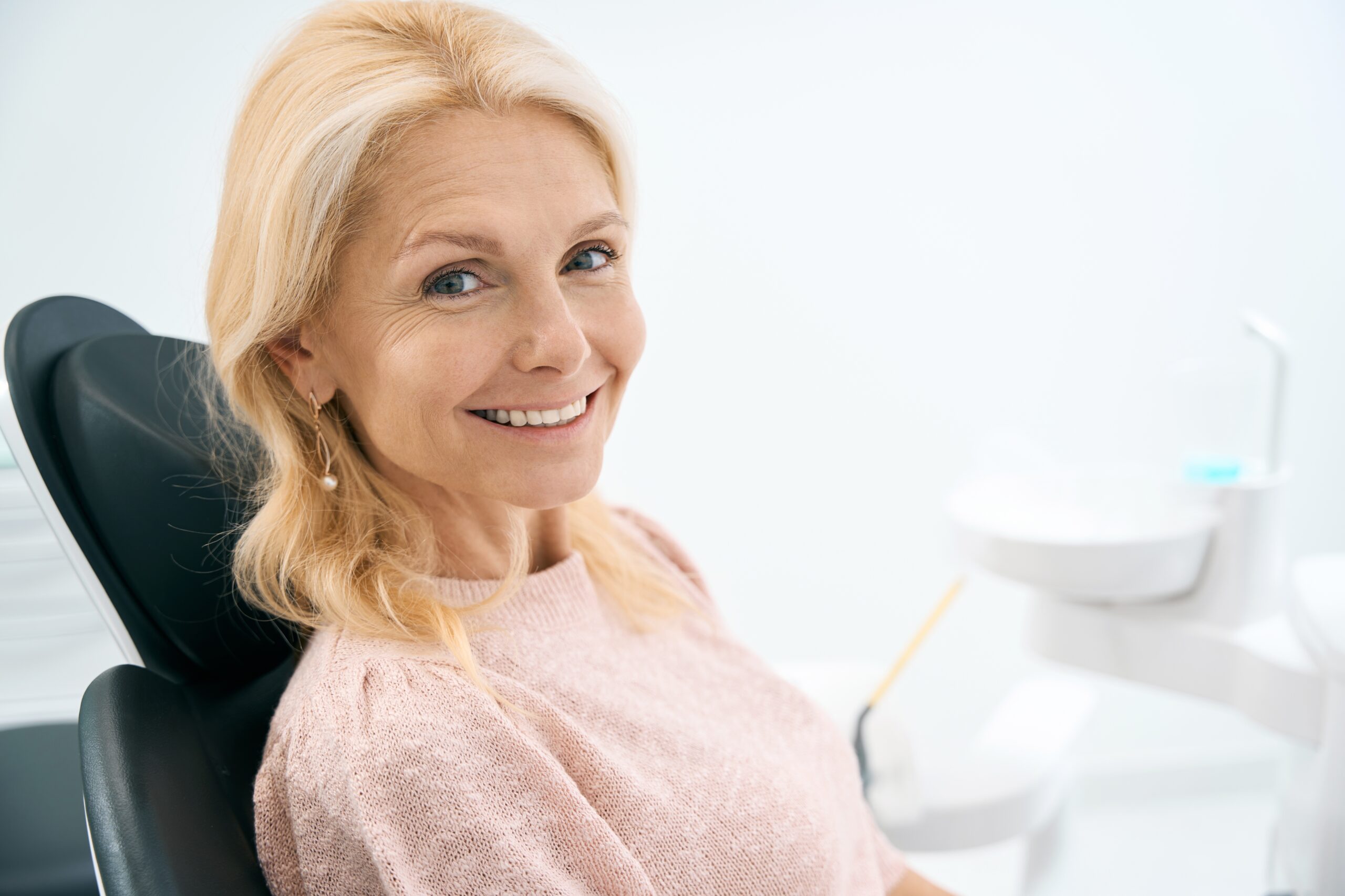How Root Canal Therapy in San Antonio Stops Tooth Pain