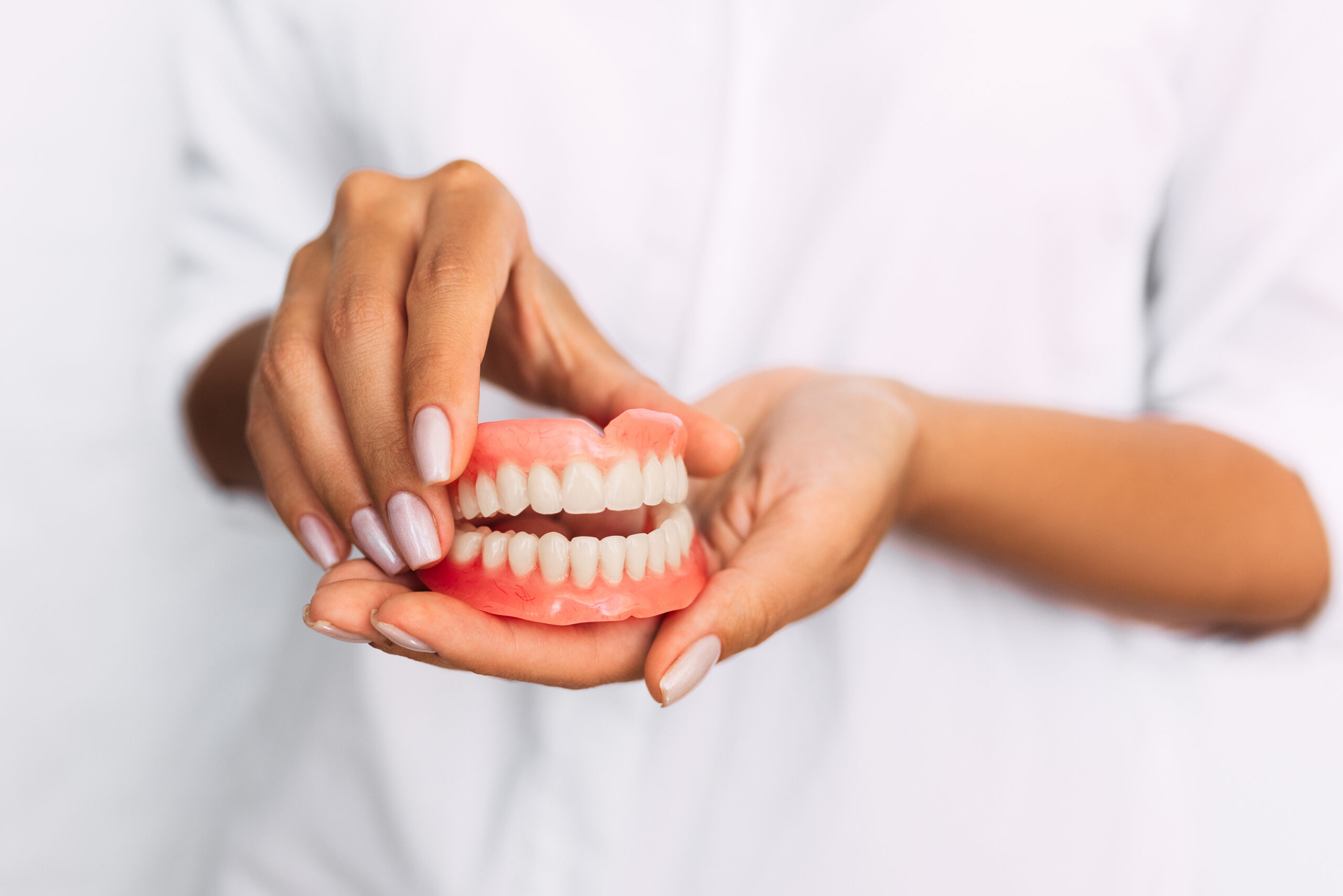 Get a Comfortable, Confident Modern Dentures Smile in San Antonio