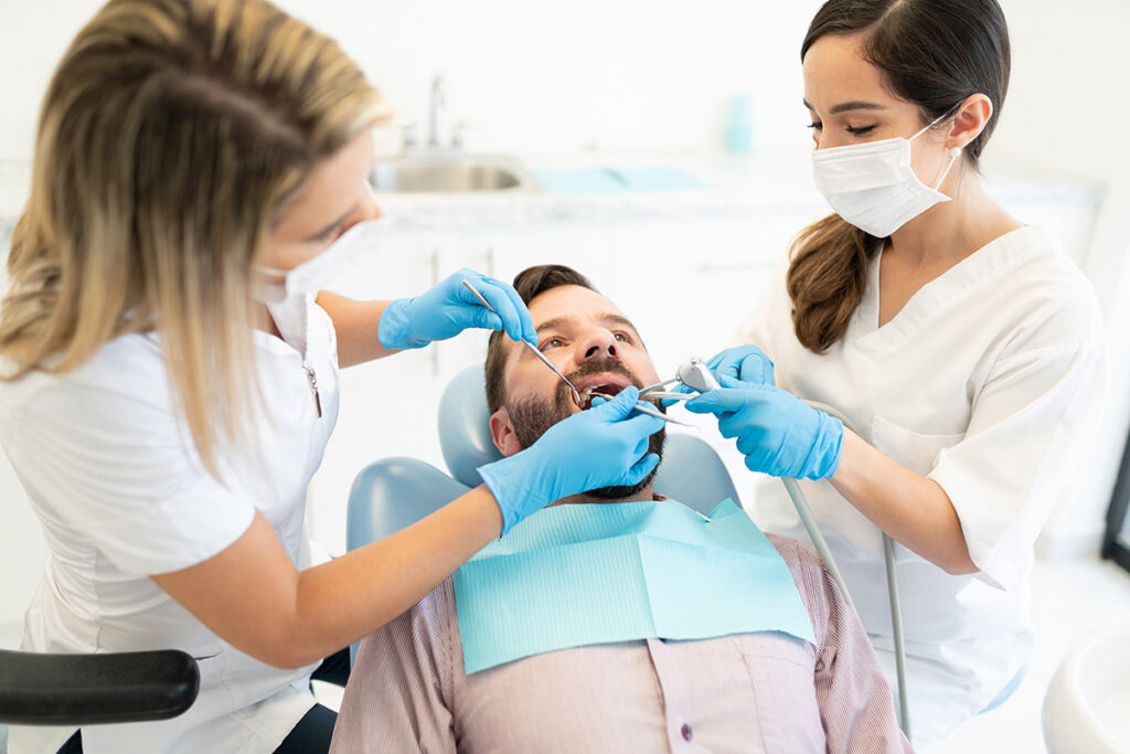 How Soon After a Tooth Extraction Can You Get a Dental Implant in San Antonio?